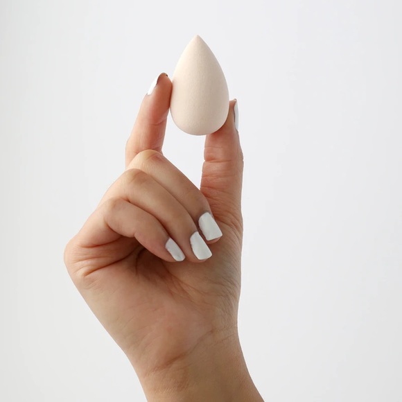 LUXIE Complete Sponge Set - Picture 3 of 8